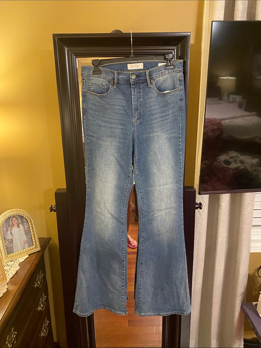 Jessica Simpson charmed flare size 29 never been worn brand new